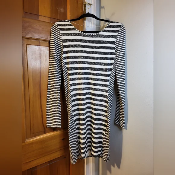 long sleeve striped bodycon dress Long-sleeve bodycon Striped Dress – Jody Davis